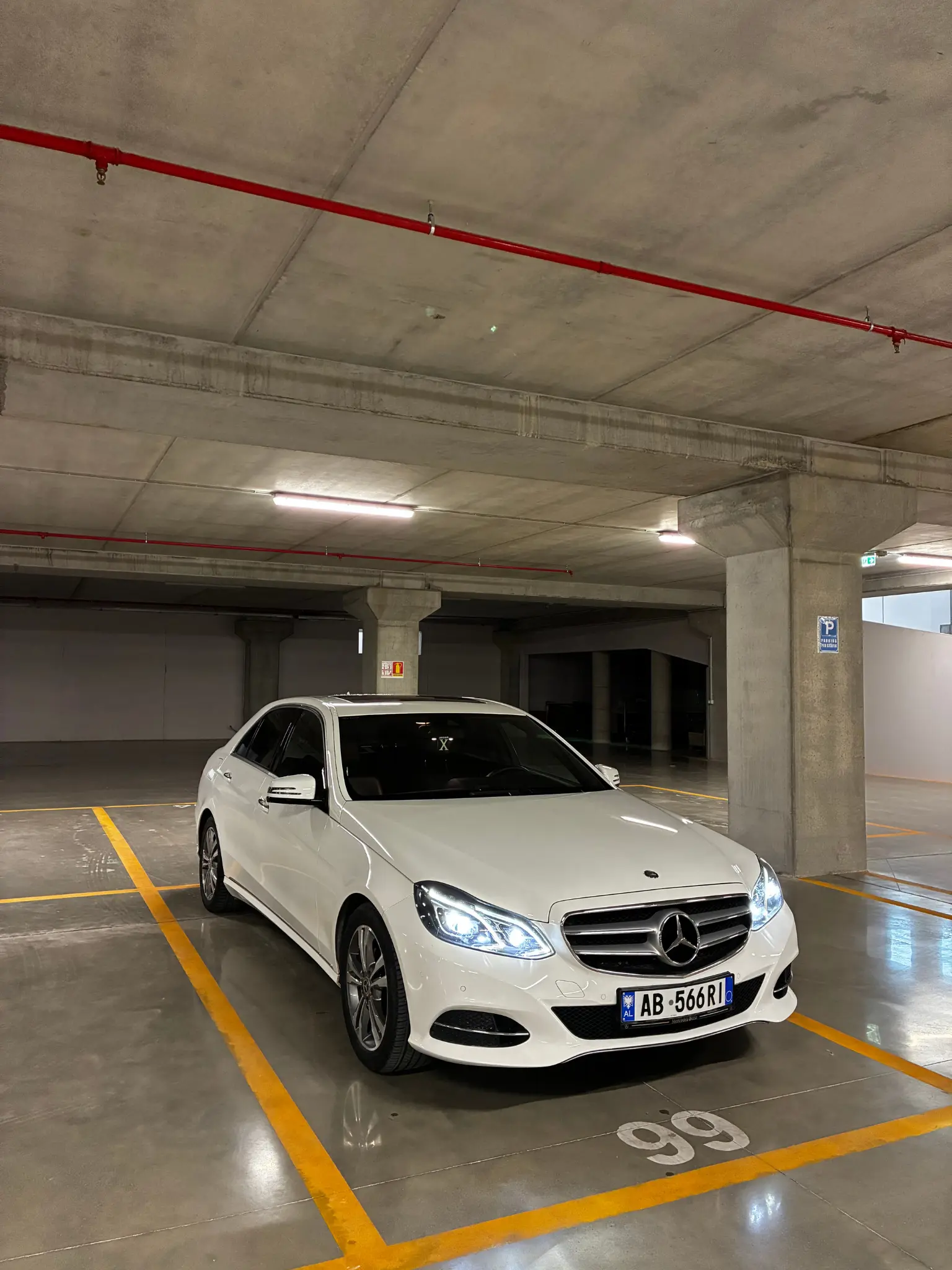 Mercedes-Benz E-Class White Car Rental - Auto Rent Bala